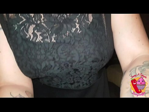 ❤️ Uma meia-irmã ordinária dá-lhe um broche e espanhol Porno real vídeo em nós ☑